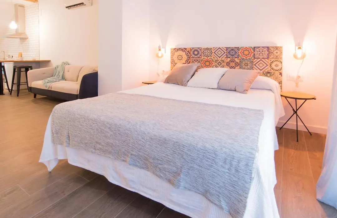 Apartamentos Del Tenor-1