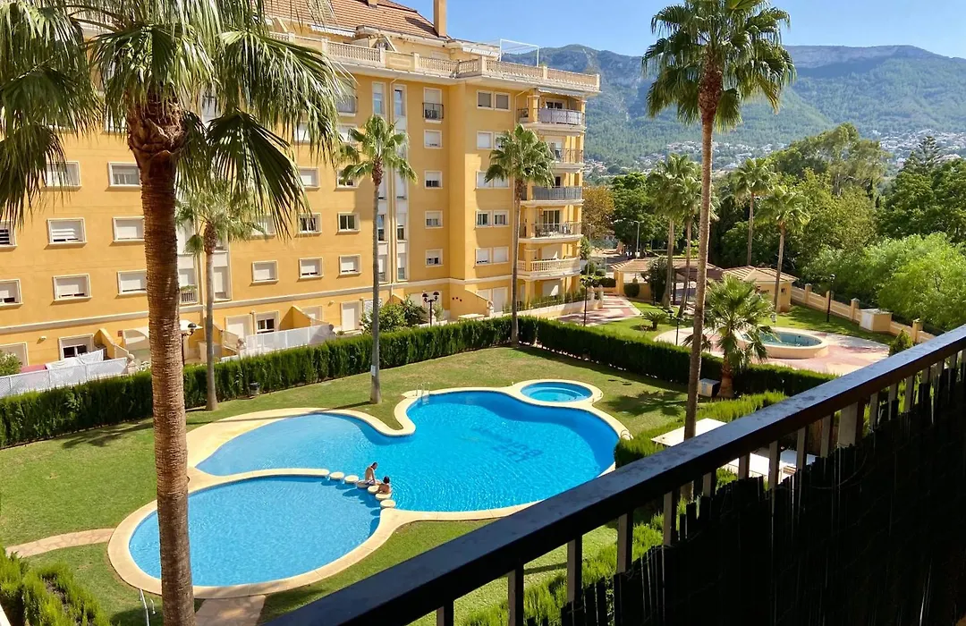 Bonito apartamento en Denia con piscina y vistas-1