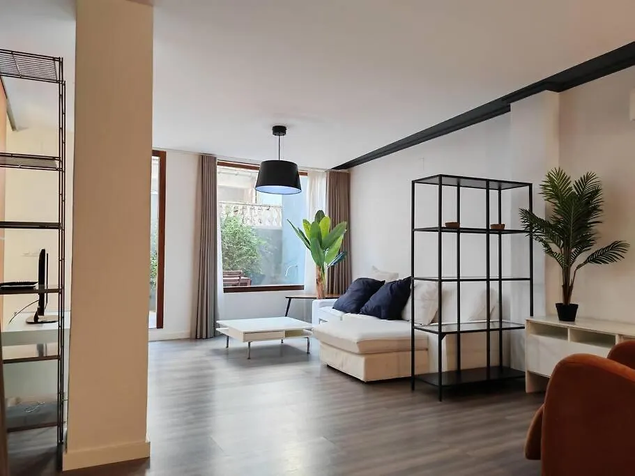 Loft Amplio y Moderno en Denia-1