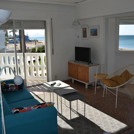 Holiday Beach Apartment-2