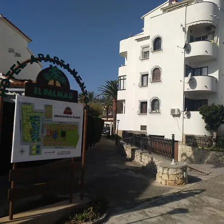 Apartamento Rey-Piscina-2