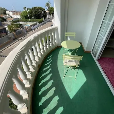 Apartamento Club Náutico con piscina-2