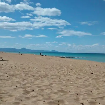 Apartamento Primera Linea de Playa. DENIA-3