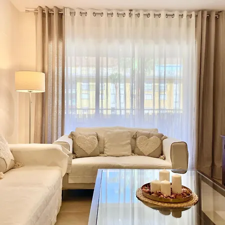 Bonito apartamento en Denia con piscina y vistas-2