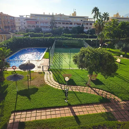 Acogedor Apartamento Con Terraza Y Vistas Al Jardin-2
