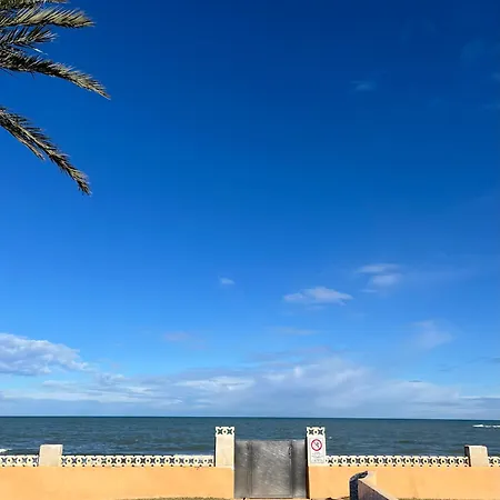 Apartamento frente al mar, Talima-2
