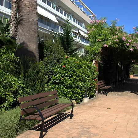A Lovely Apartment Swimming Pool, Parking, Padel-3