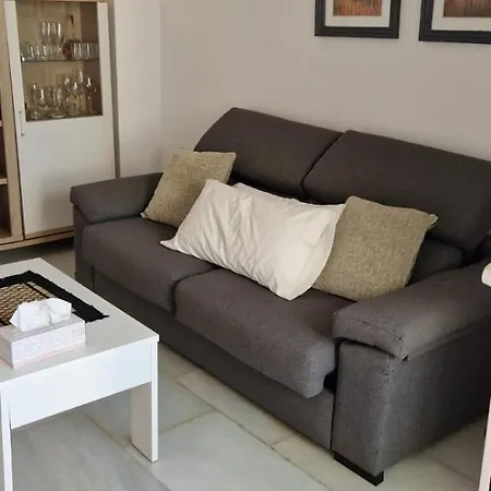Apartamento primera linea junto al puerto-3