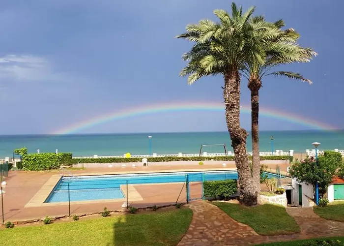 Apartamento primera línea de mar Dénia