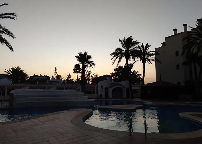 Estudio Caballo-Piscina Dénia