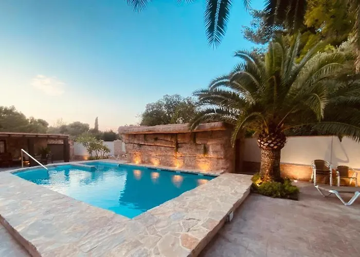 Apartamentos Montgo Dénia