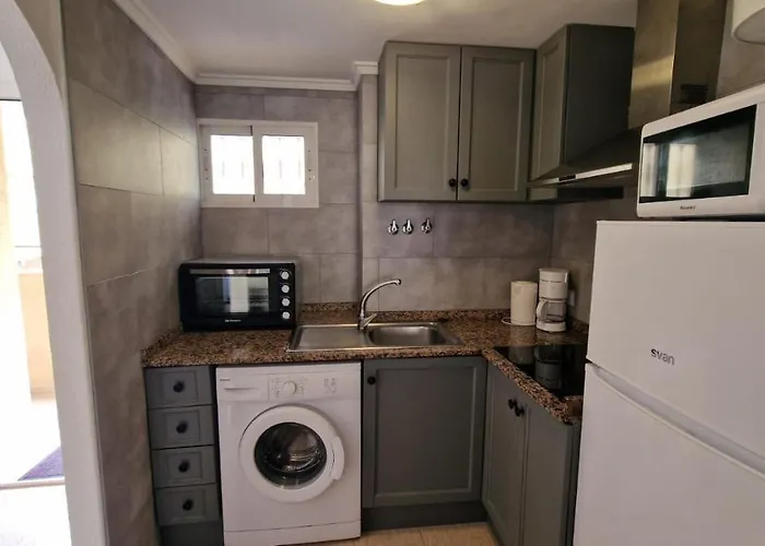 Lovely One Bedroom Unit With Balcony And Pool Dénia