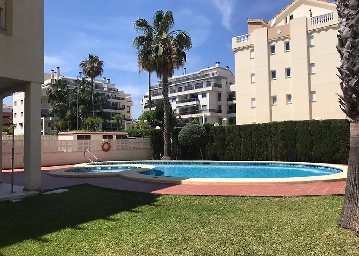 Lovely One Bedroom Unit With Balcony And Pool Dénia