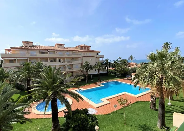 Apartamento La Marina VYB frente al mar Dénia