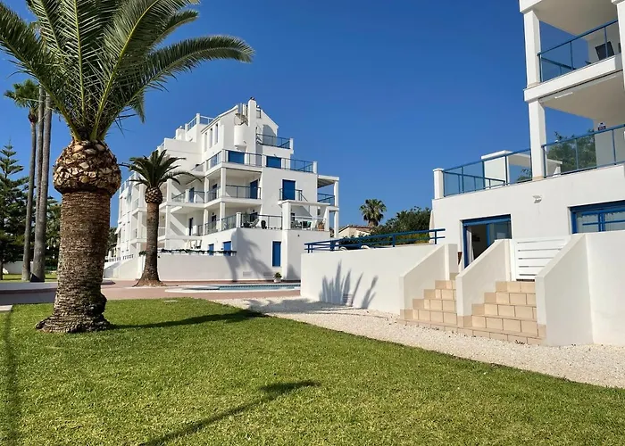 apartamento 4 personas, amplias terrazas y 2OO mt de la playa Dénia