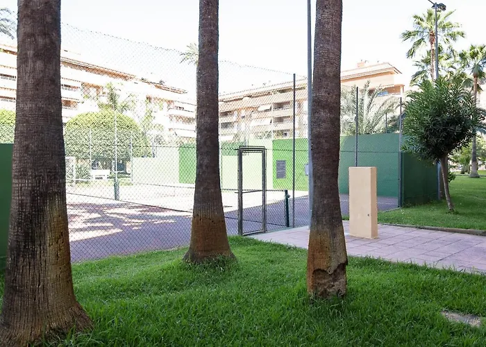 Beach Paradise Flat In Denia Centre W/ Large Pool