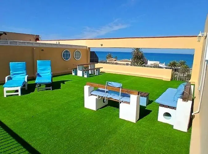 Penthouse 80Qm, Zusaetzlich 80 Qm Private Terrasse, 60 M Zum Strand Dénia
