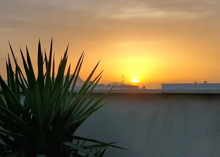 Ático dúplex con gran terraza por habitaciones Dénia
