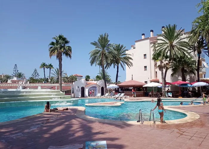 Estudio Denia piscina El Retiro