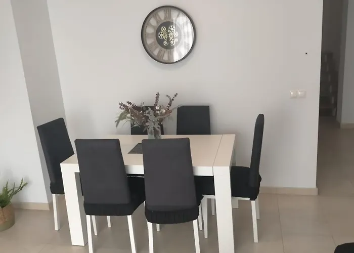 Ático dúplex con gran terraza por habitaciones Dénia