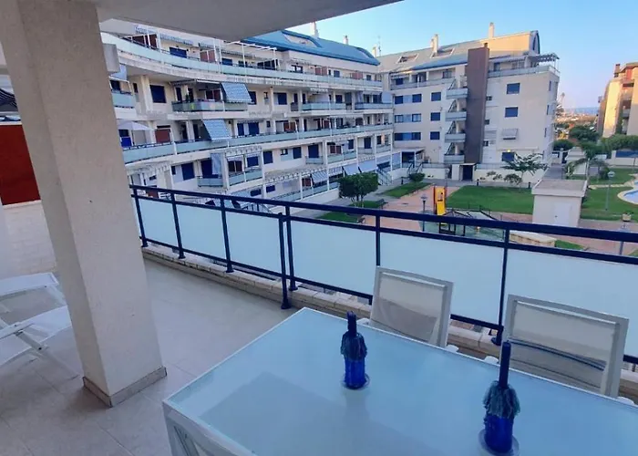 Apartamento frente a la Marina de Dénia