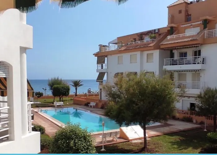 Apartamento Pie de playa en Denia y con piscina