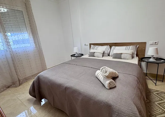 Amplio Apartamento En Centro Dénia
