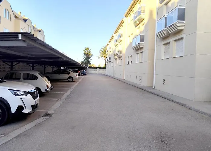 Apartamento, jardín privado, perfecto para tus vacaciones Dénia