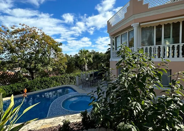 Sunny Renovated Apartment - Denia/Santa Llucia