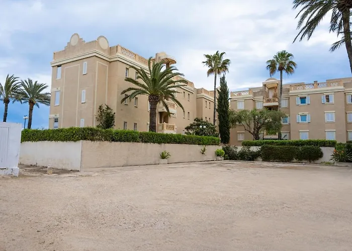 Primera línea Playa y Feria niños Dénia