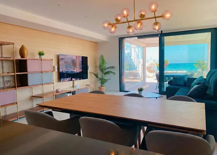 Apartamento holaVivienda - Ático Boutique de Lujo en la Playa Dénia