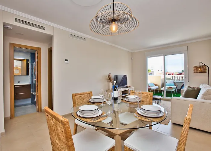 Playa Santa Ana - Cómodo apartamento con Piscina, Terraza y Parking, a 2 minutos de la playa Dénia