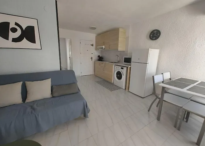 Homey Ground Floor Flat In Dénia