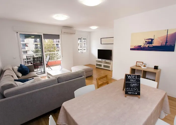 Enviable Location At Port Denia - Walk To Marineta Casiana Beach