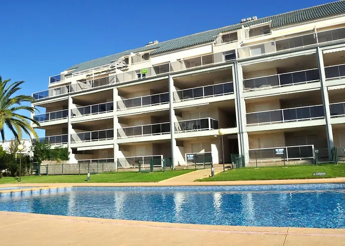 Brisas C8, ático, 3 dormitorios, playa a 50m, by BookinDénia